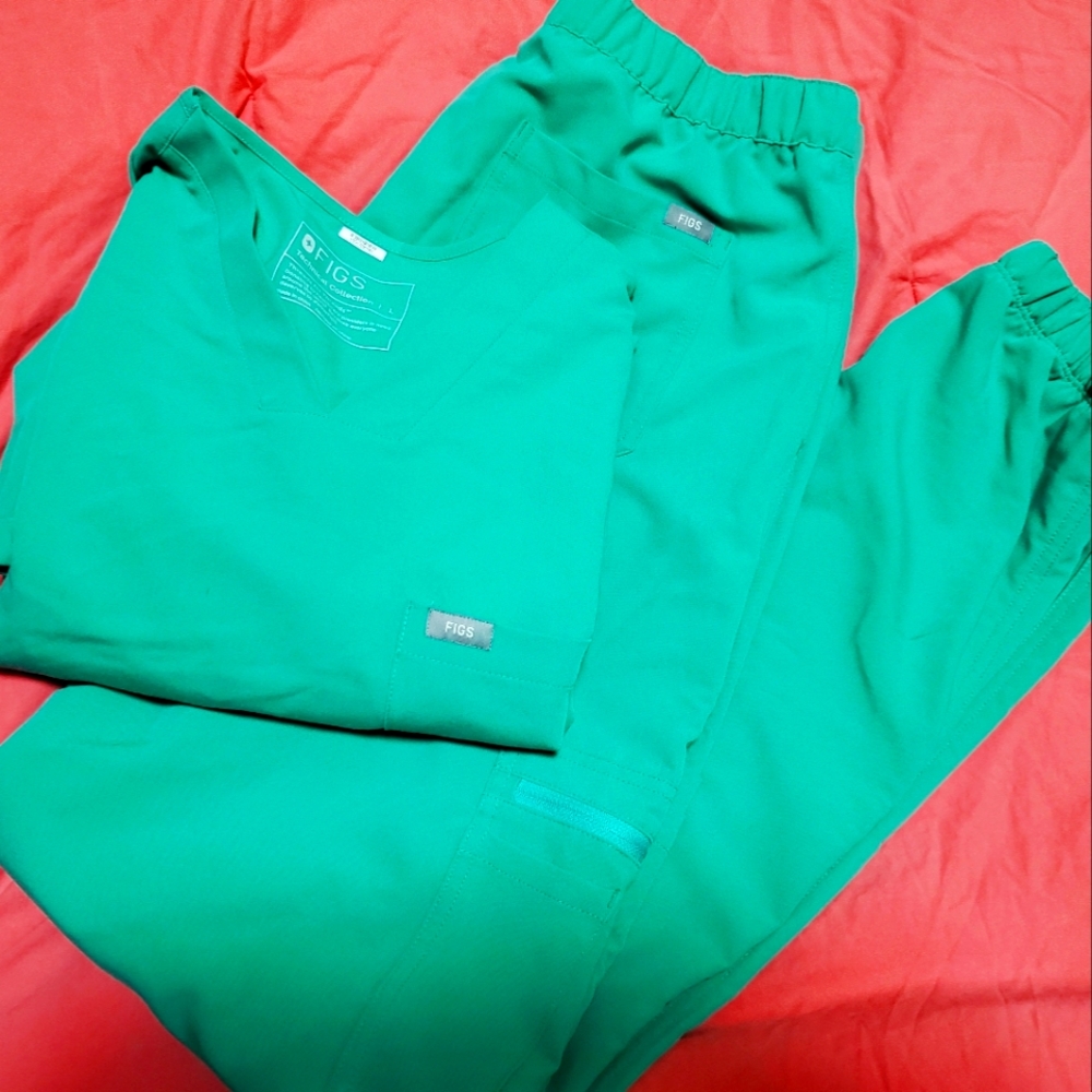 Green figs scrub set